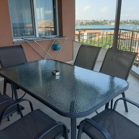 La 2 Apart Otel Tsarevo