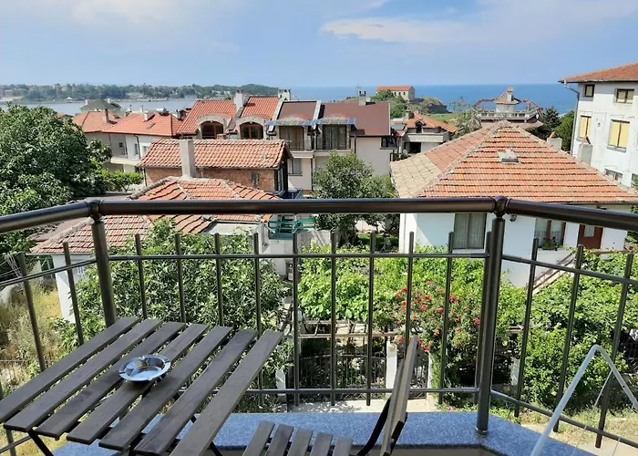 La 2 Apart-hotel Carevo