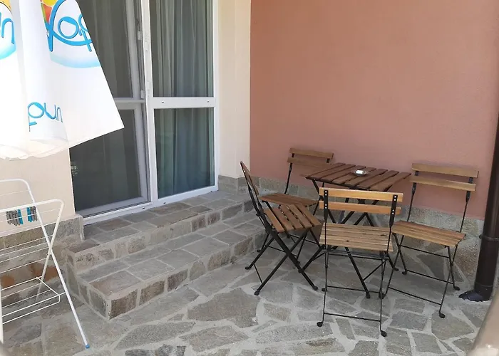 Апартхотел La 2 Царево