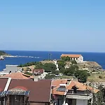 La 2 Apartmanhotel 3*