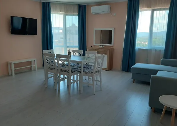 La 2 Aparthotel Zarewo